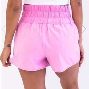 ERRANDS TO RUN HIGH WAISTED ATHLETIC SHORTS MEDIUM